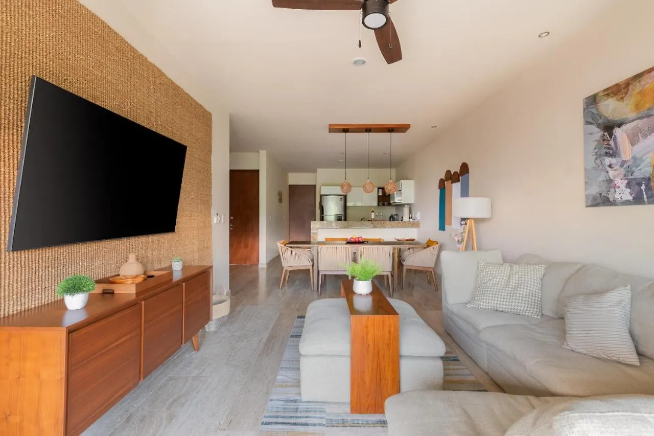 Exclusive Paramar Ve Penthouse In Tulum By Lockey Best For Walking To Commercial Zone In Aldea Zama Apartamento